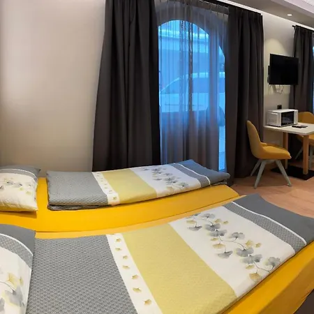 Otel Piccolo
